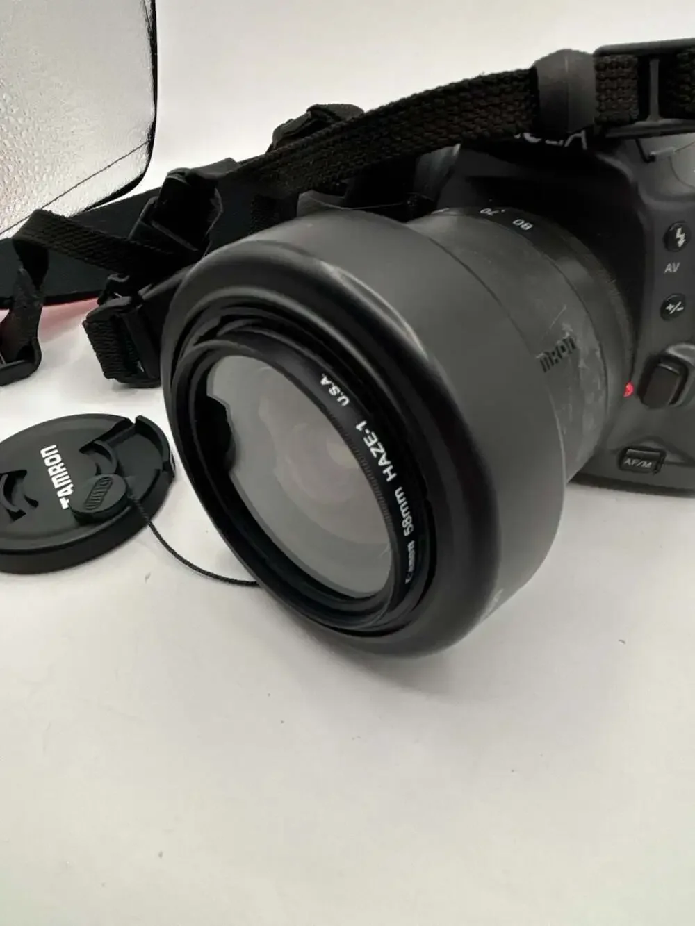 Minolta Maxxum 500si 35mm SLR Film Camera with Tamron 28-80mm Lens